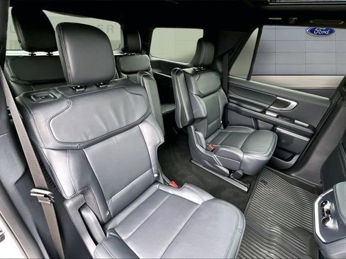 New 2026 Ford Expedition Platinum AWD/4WD image 11