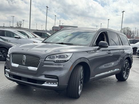 Used 2021 Lincoln Aviator Reserve w/ Equipment Group 202A image 15