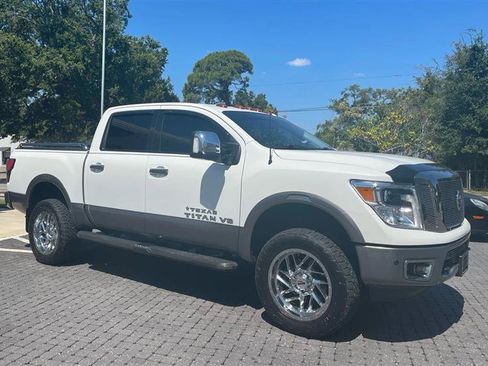 Used 2018 Nissan Titan Platinum Reserve w/ Platinum Utility Package image 2