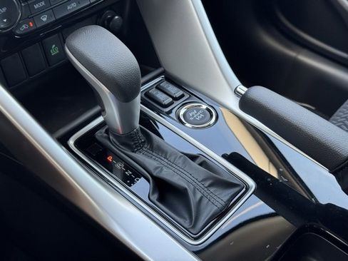 New 2025 Mitsubishi Eclipse Cross AWD image 28