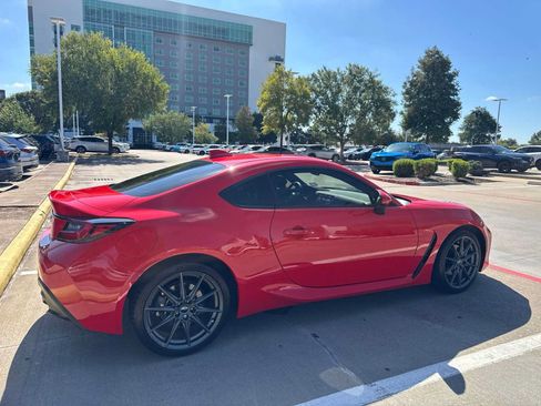 Used 2023 Subaru BRZ Limited RWD image 4