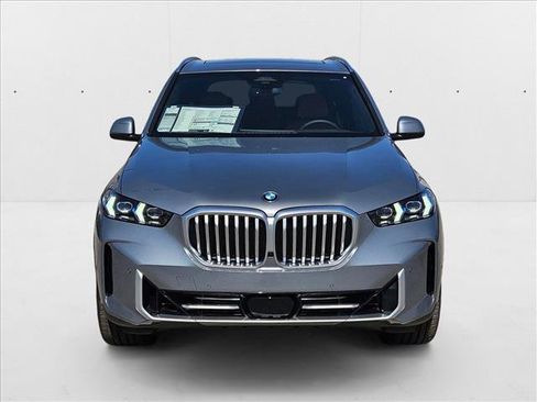 Used 2026 BMW X5 sDrive40i w/ Climate Comfort Package image 6