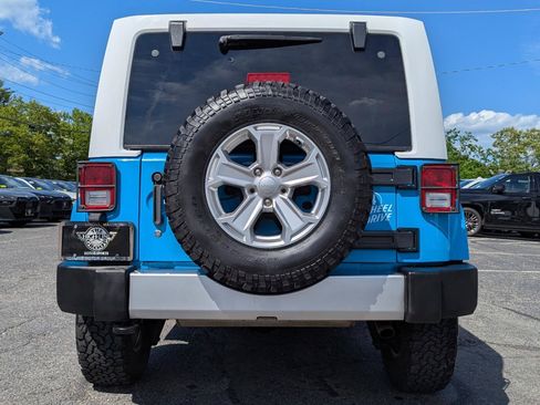 Used 2017 Jeep Wrangler Unlimited Sahara w/ Quick Order Package 24E Chief AWD/4WD image 9