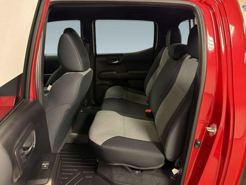 Used 2021 Toyota Tacoma TRD Sport RWD image 25