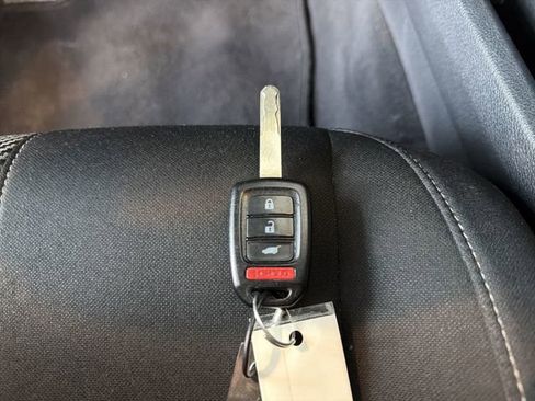 Used 2017 Honda Civic Sport image 28