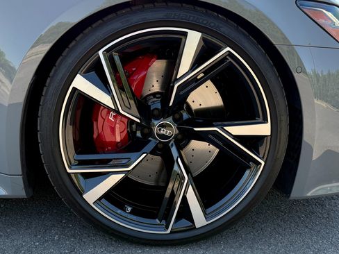 Used 2021 Audi RS 6 AWD/4WD image 58