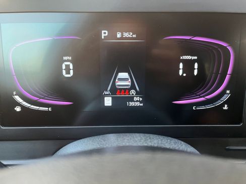 Used 2025 Kia Sportage LX image 39