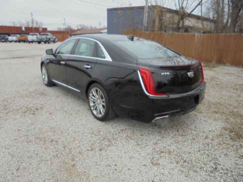 Used 2019 Cadillac XTS Luxury w/ Driver Awareness Package image 6