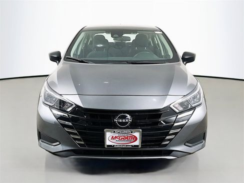 Used 2023 Nissan Versa S w/ Trunk Package image 12