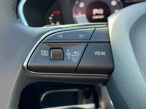 New 2025 Audi Q3 2.0T Premium image 13
