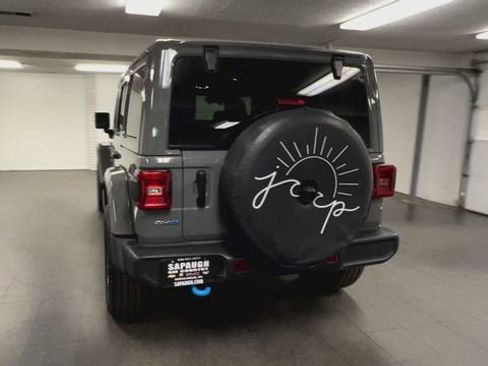 Used 2023 Jeep Wrangler Sahara w/ Cold Weather Group image 7