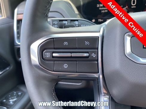 Certified 2025 GMC Yukon XL Denali image 22