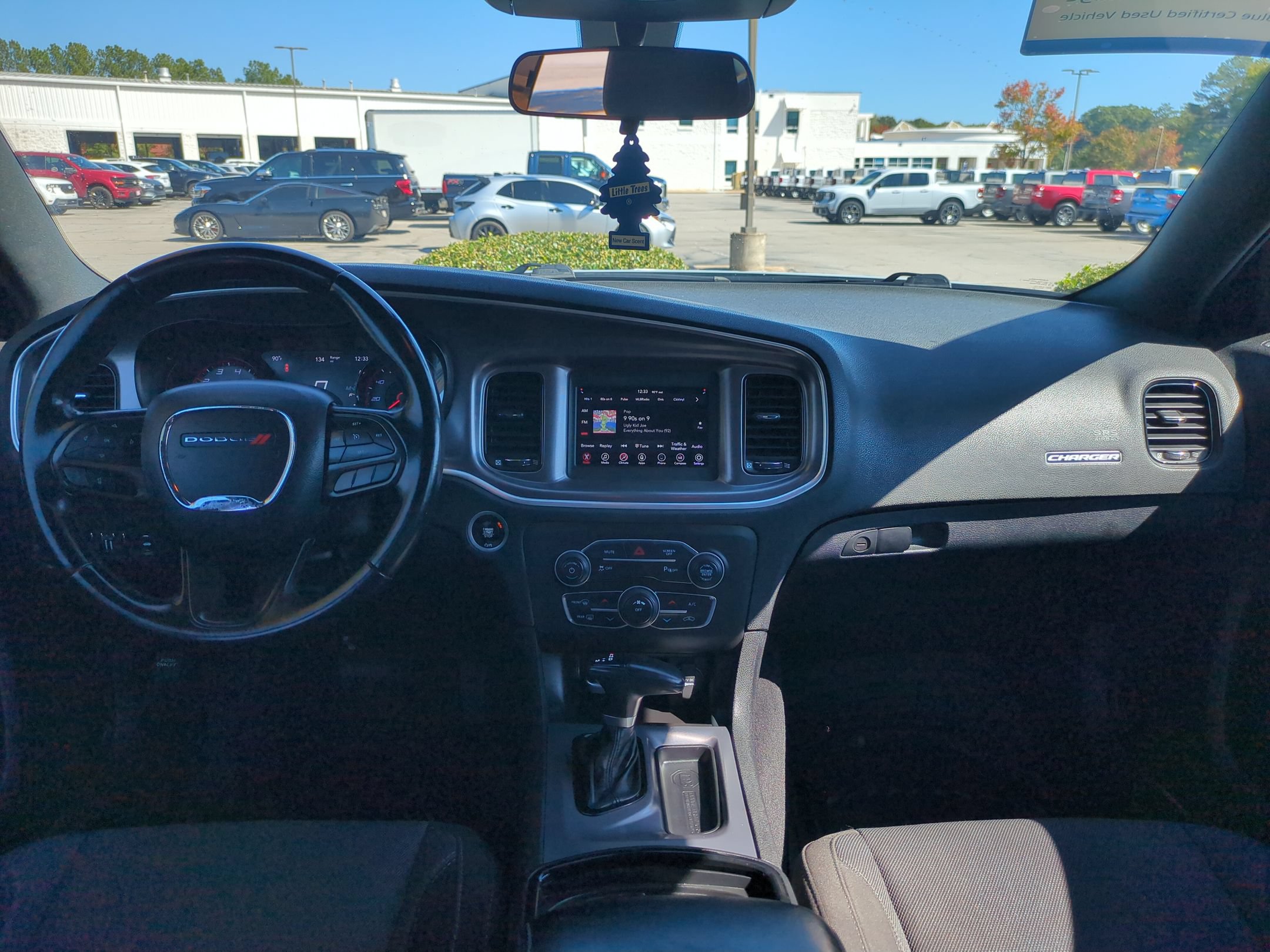Used 2021 Dodge Charger SXT w/ Blacktop Package RWD image 27