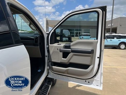 Used 2021 Ford F350 XLT w/ XLT Value Package AWD/4WD image 19