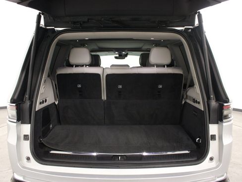 Used 2022 Jeep Grand Wagoneer Series I AWD/4WD image 13