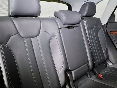 Certified 2023 Audi Q5 e Premium Plus w/ Premium Plus Package AWD/4WD image 28