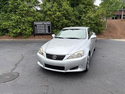 Used 2010 Lexus IS 350C RWD image 2