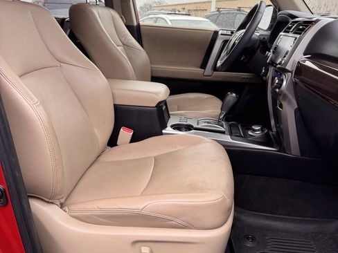 Used 2020 Toyota 4Runner Limited image 13