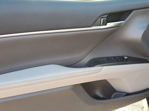 Used 2024 Toyota Camry XLE image 42