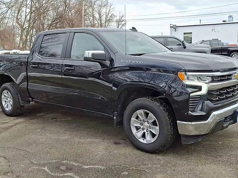 Certified 2025 Chevrolet Silverado 1500 LT image 2