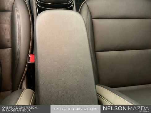 Used 2025 Chevrolet Trax ACTIV w/ Sunroof Package FWD image 39