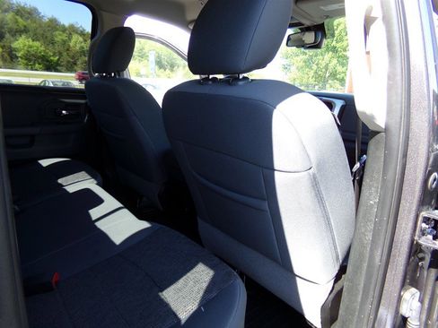 Used 2018 RAM 1500 Big Horn AWD/4WD image 33