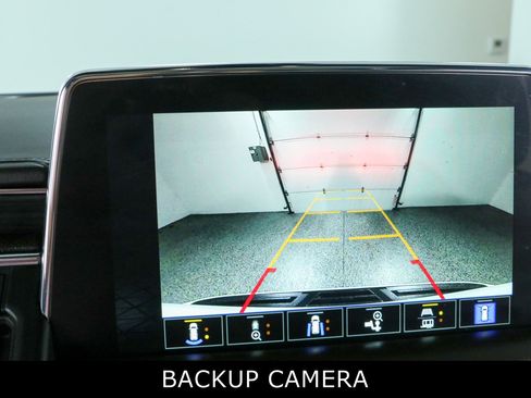 Used 2022 GMC Yukon SLT w/ SLT Premium Package RWD image 20