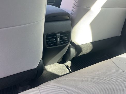 New 2026 Toyota Corolla Cross L image 19