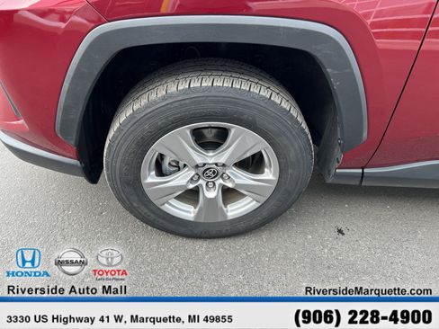 Used 2025 Toyota RAV4 XLE image 11