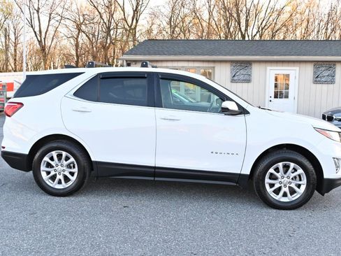 Used 2018 Chevrolet Equinox LT image 10