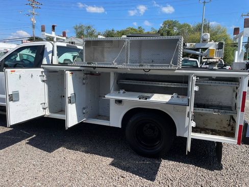 Used 2017 Ford F350 XL w/ XL Value Package RWD image 7