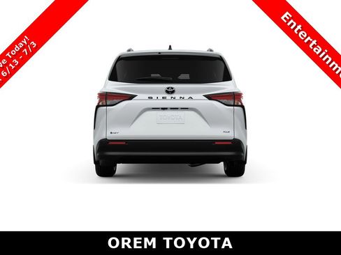 New 2026 Toyota Sienna XLE FWD image 8