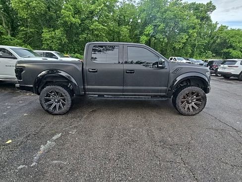 Used 2018 Ford F150 Raptor w/ Equipment Group 802A Luxury AWD/4WD image 9