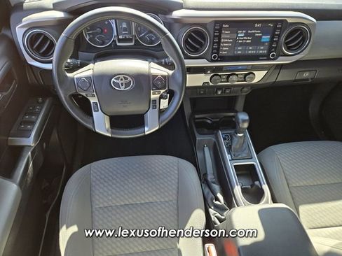 Used 2021 Toyota Tacoma SR5 RWD image 12