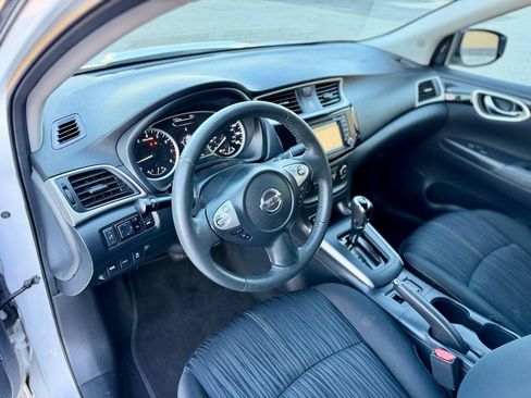 Used 2017 Nissan Sentra SV w/ Driver's Assist Package FWD image 12