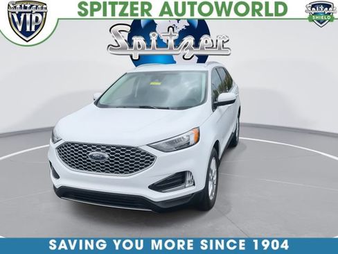 Used 2024 Ford Edge SEL w/ Convenience Package AWD/4WD image 4