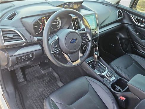 Used 2019 Subaru Forester Limited w/ Popular Package #3 image 10