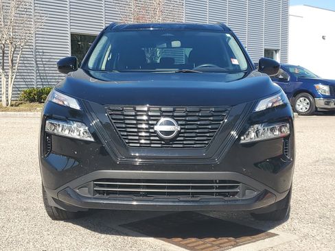 Certified 2023 Nissan Rogue SV w/ SV Premium B Package image 2