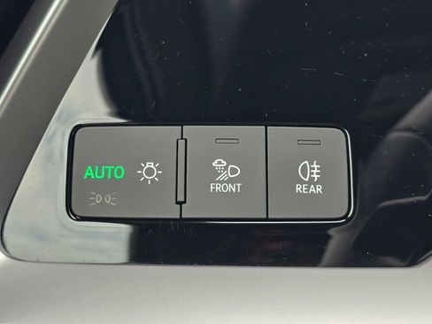 Used 2023 Audi A3 2.0T Premium w/ Convenience Package AWD/4WD image 36