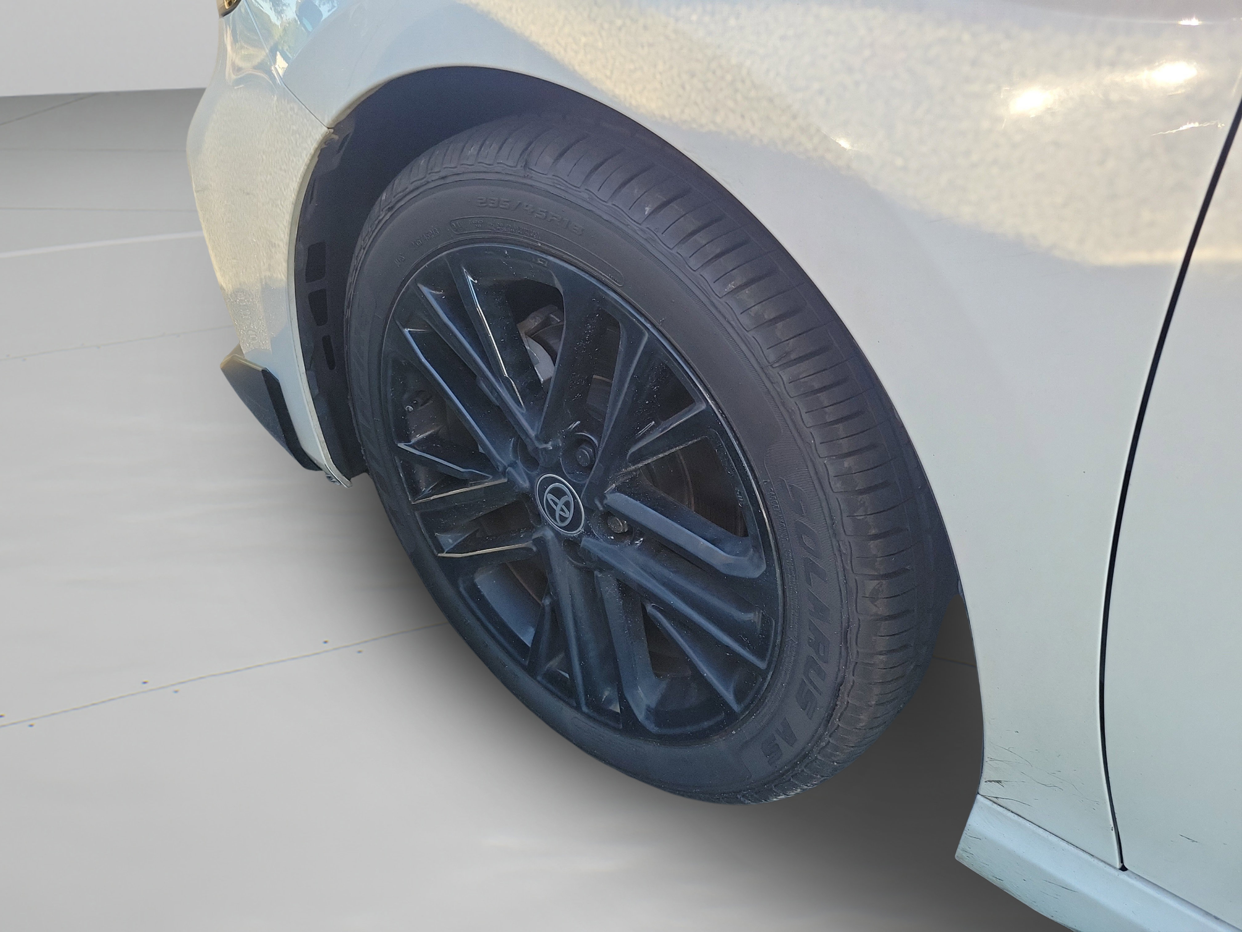 Used 2025 Toyota Camry SE FWD image 29