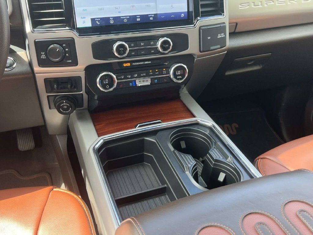 Used 2022 Ford F350 King Ranch w/ King Ranch Ultimate Package AWD/4WD image 21
