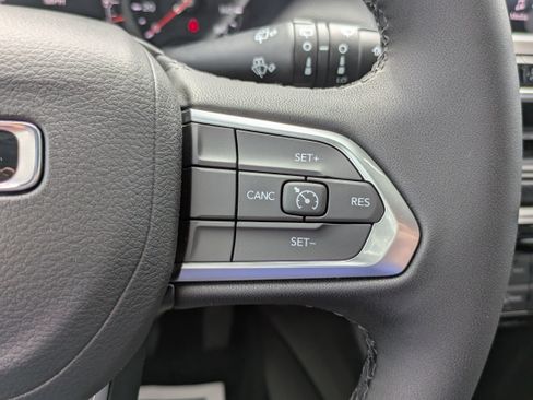 New 2026 Jeep Compass Latitude image 17