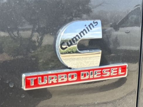 Used 2024 RAM 2500 Laramie image 10