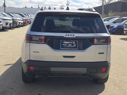 New 2026 Jeep Cherokee Overland w/ Advanced Pro Tech Group AWD/4WD image 14