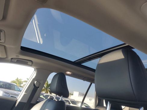 Certified 2024 Toyota Grand Highlander XLE image 19