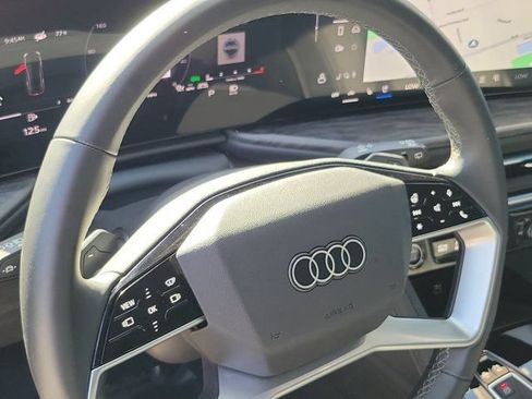 Certified 2025 Audi Q5 Premium Plus AWD/4WD image 20