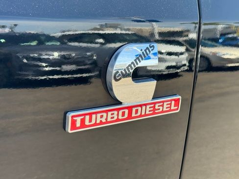 Used 2024 RAM 2500 Big Horn AWD/4WD image 17