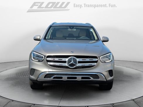 Used 2020 Mercedes-Benz GLC 300 4MATIC image 3