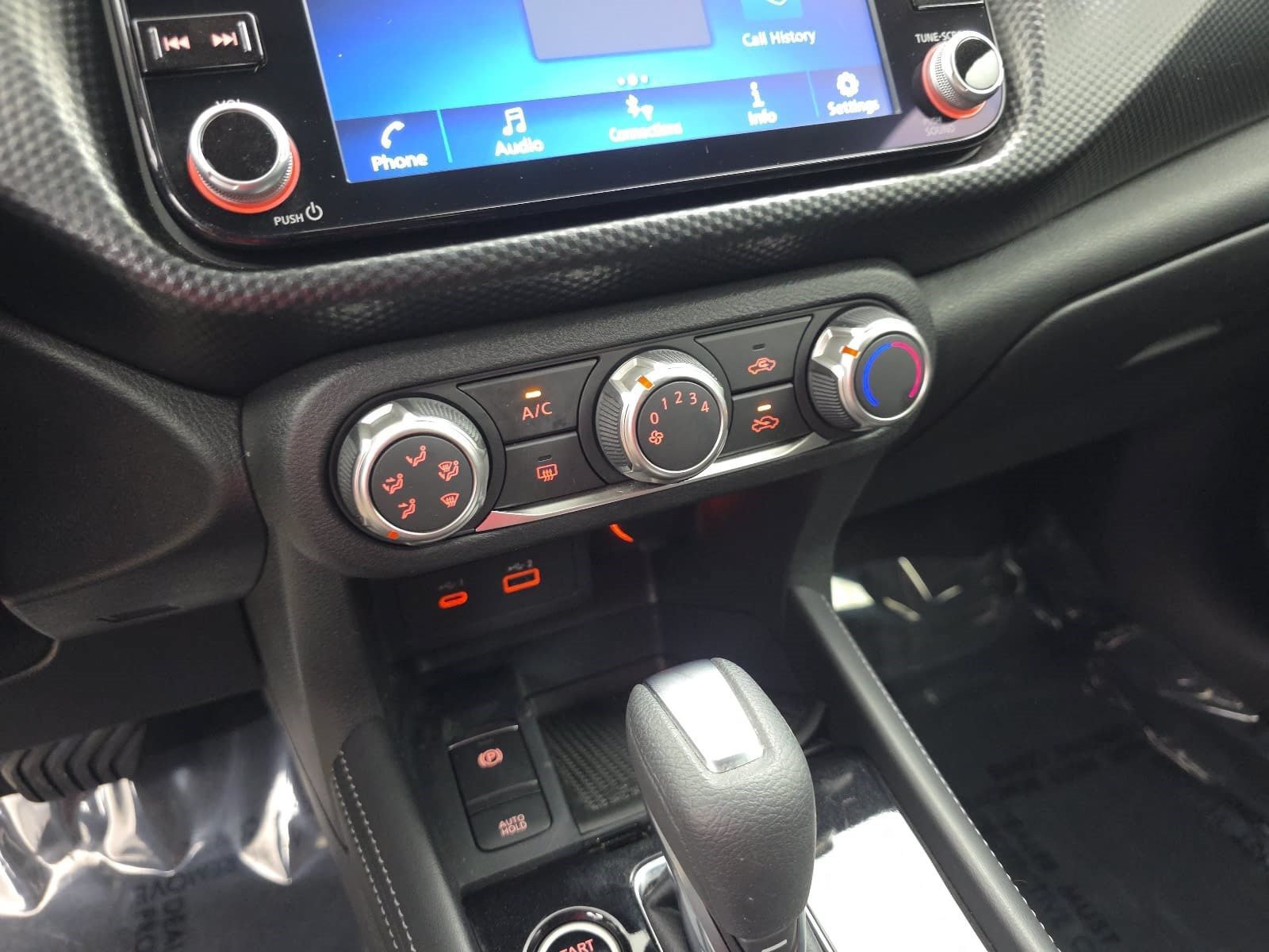 Used 2024 Nissan Kicks SV FWD image 21