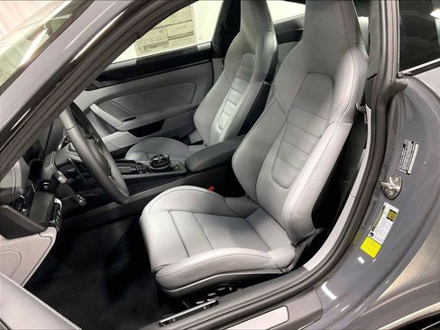 Used 2025 Porsche 911 Carrera S image 8